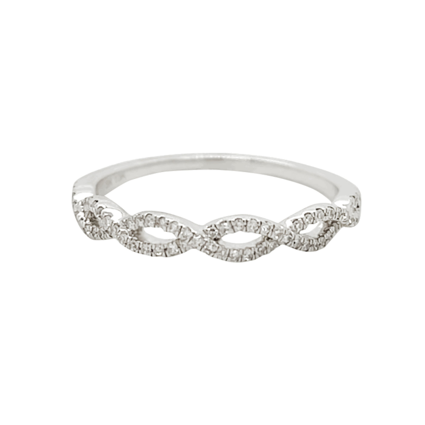 10k White Gold Twisted Pattern Diamond Ring
