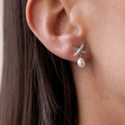 Boh Runga | Feather Kiss | Fresh Water Pearl | Silver | Stud | Earrings