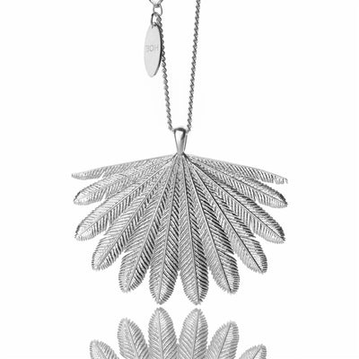 Boh Runga Fan Tail Pendant | Silver