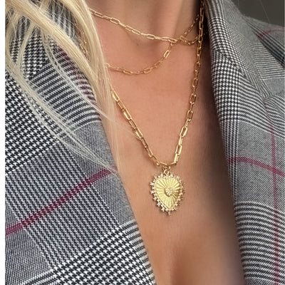 Lindi Kingi Gold Hearts Desire Paperclip Necklace