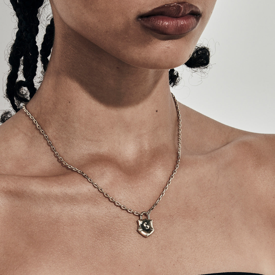 Stolen Girlfriend Club | Shield | Gold Plated | Necklace | 53+2+2cm
