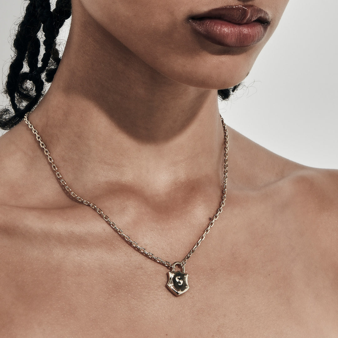 Stolen Girlfriend Club | Shield | Gold Plated | Necklace | 53+2+2cm