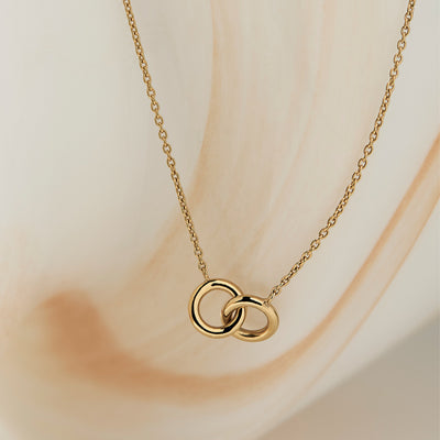 Najo Embrace Necklace | 14k Gold Plated