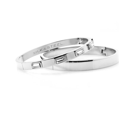 Silk & Steel Luccia Hinged Bangle | Silver