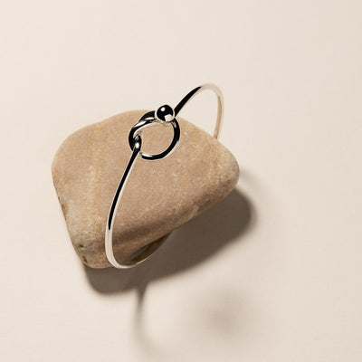 Najo You're My Love Knot Bangle | STG
