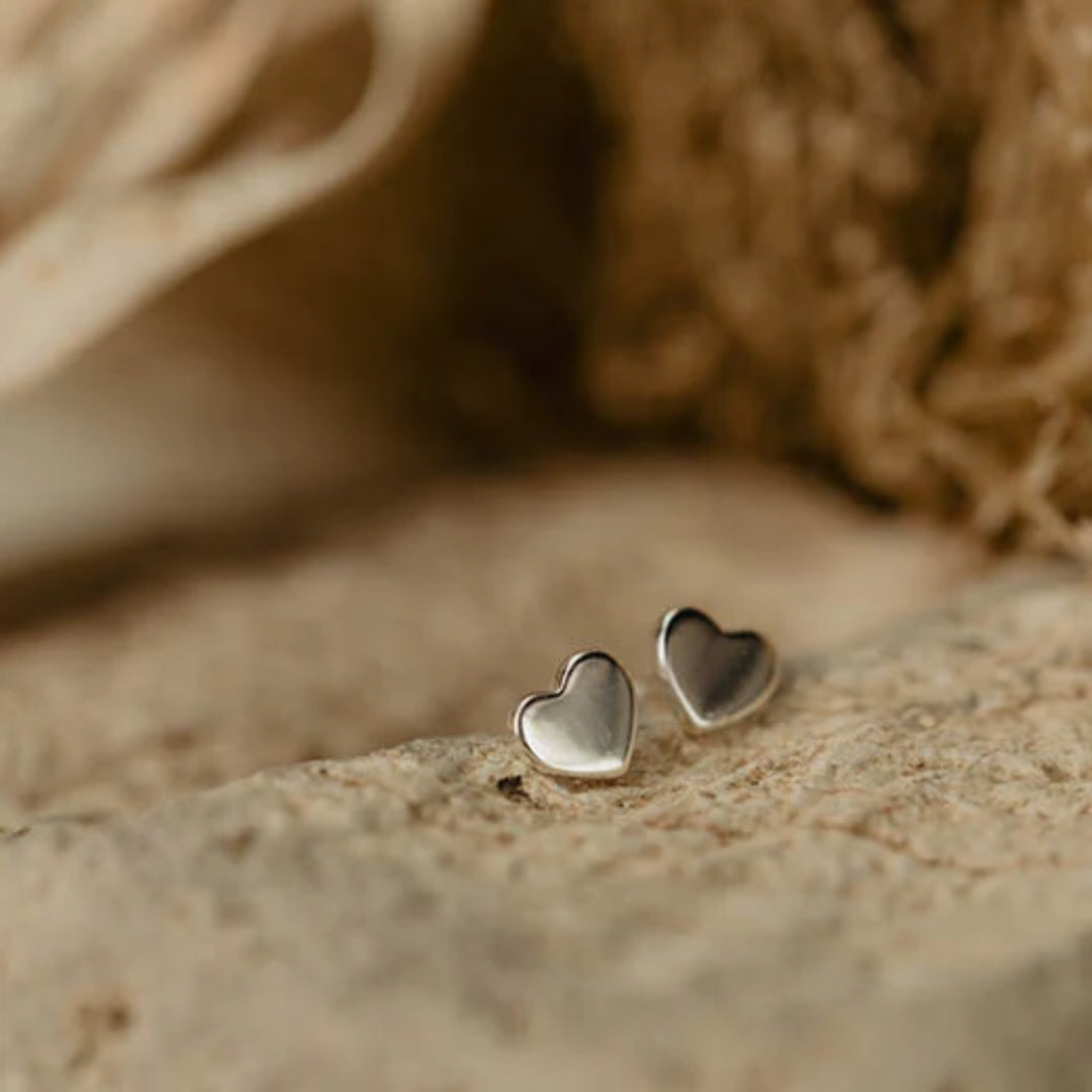 Evolve | Mini Heart | Silver | Stud Earrings