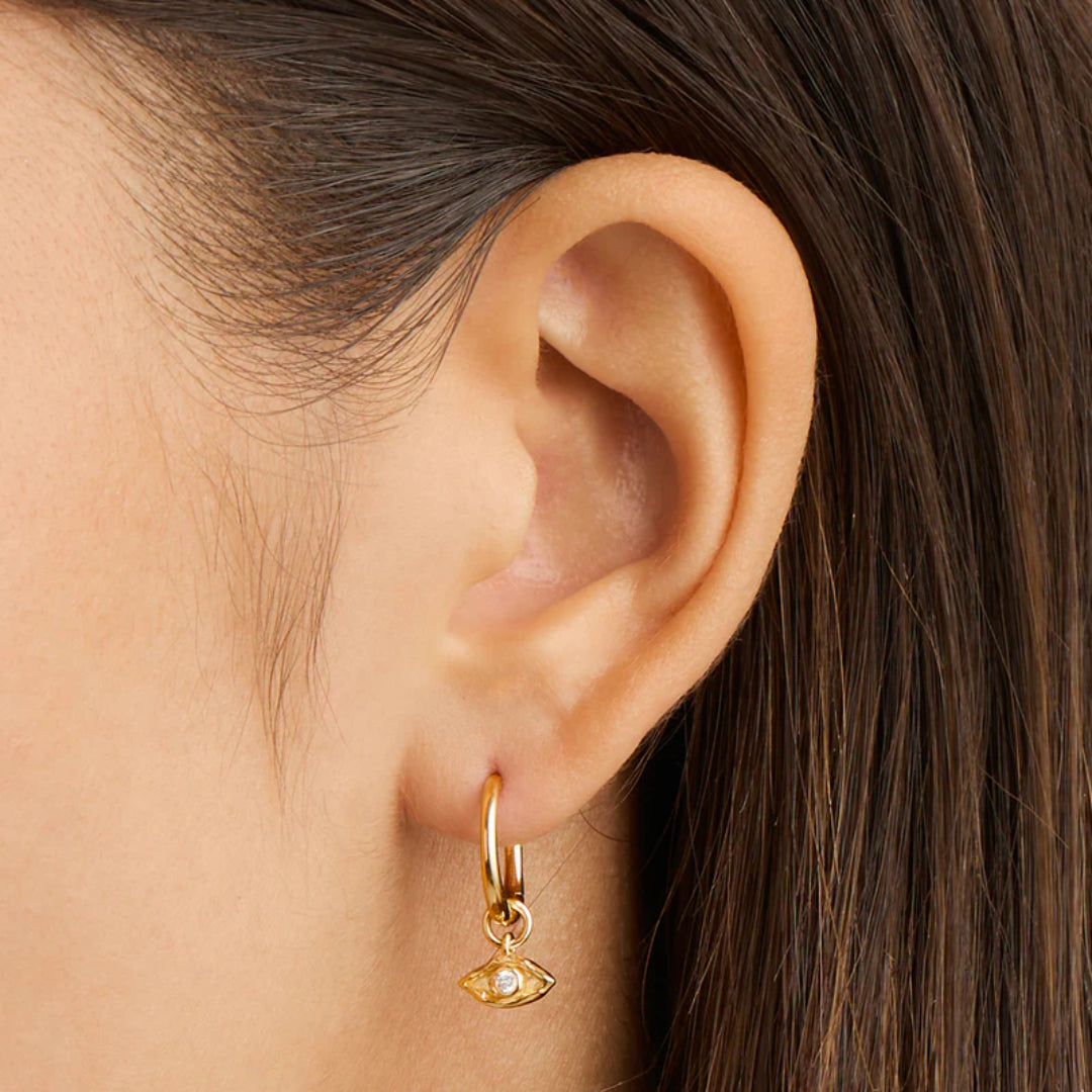 By Charlotte | I Am Protected | 18k Gold Vermeil | Hoops
