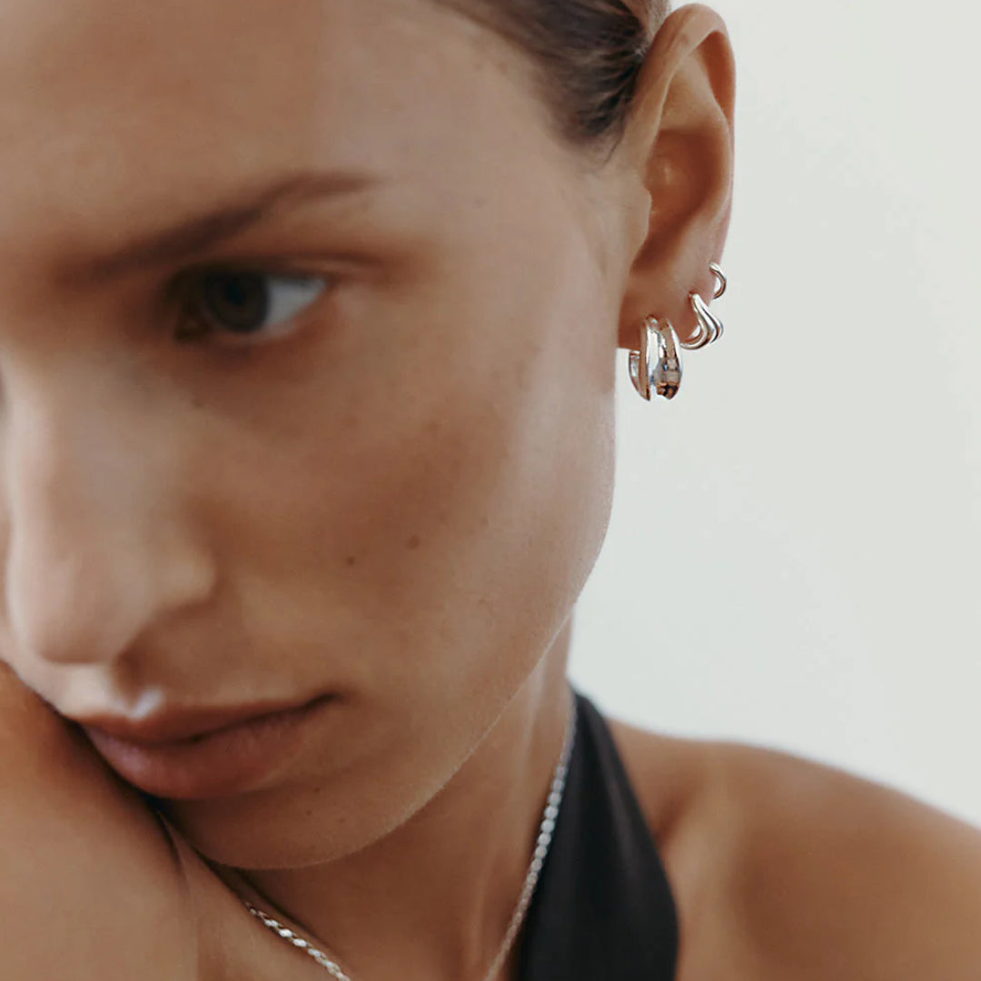 Kirstin Ash | Rise Hoop Earrings | Stg