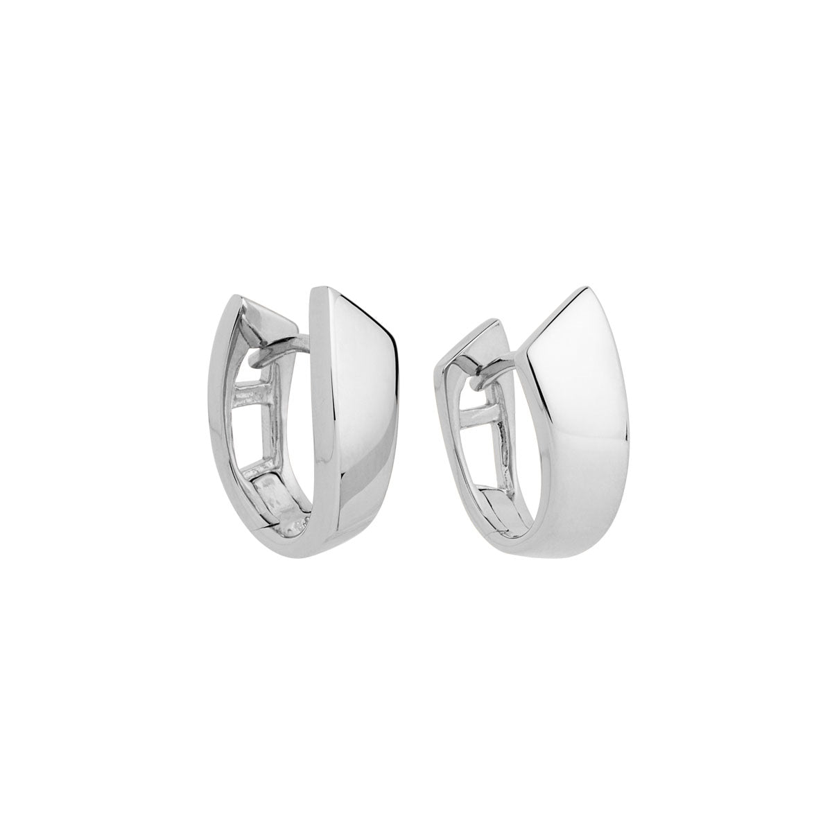 Najo Versailles Huggie Earrings | STG