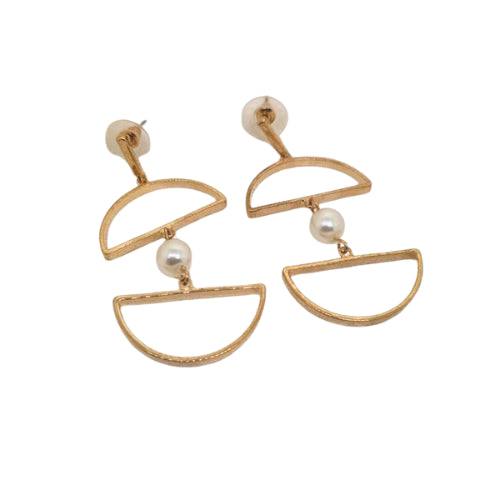 Aurora 'Audrey’ Pearl Fashion Earrings