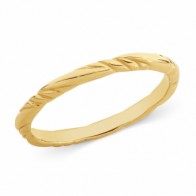 9k Yellow Gold Patterned Ring