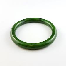 Wild at Heart NZ Greenstone Bangle